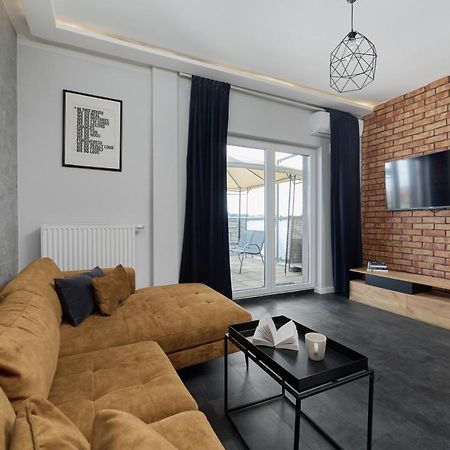 Stylish Kosciuszki Apartaments Near The Market Square With Free Garage Wroclaw By Noclegi Renters Breslávia Exterior foto