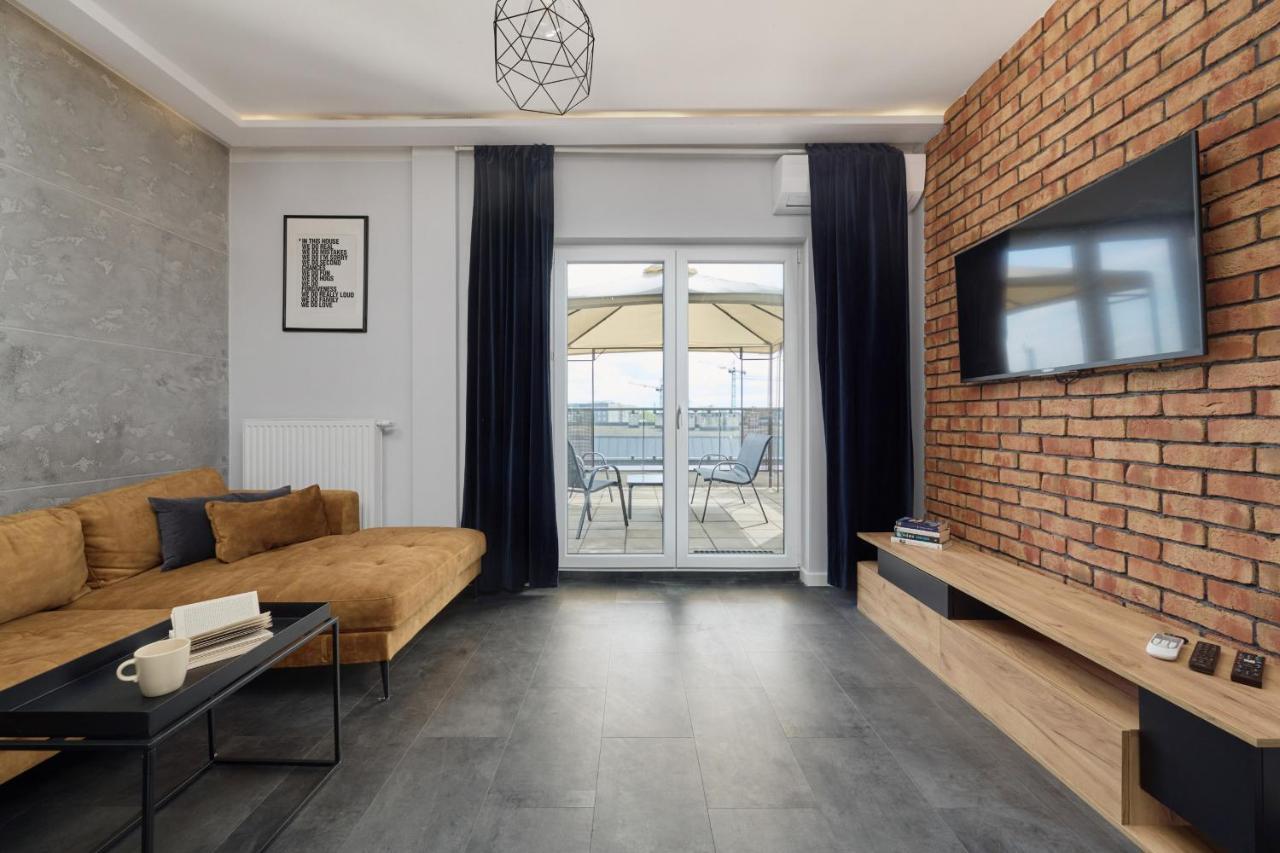 Stylish Kosciuszki Apartaments Near The Market Square With Free Garage Wroclaw By Noclegi Renters Breslávia Exterior foto