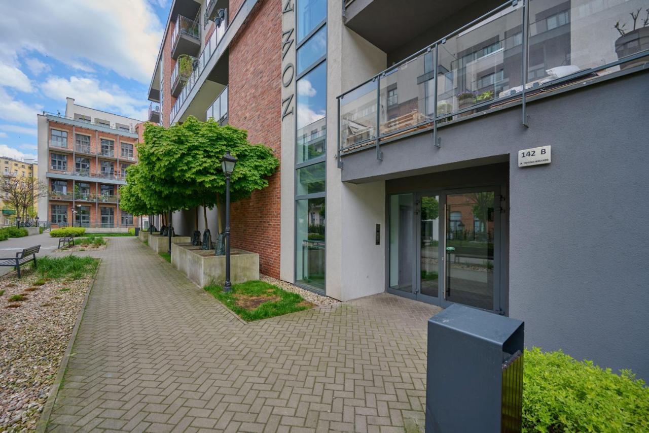 Stylish Kosciuszki Apartaments Near The Market Square With Free Garage Wroclaw By Noclegi Renters Breslávia Exterior foto