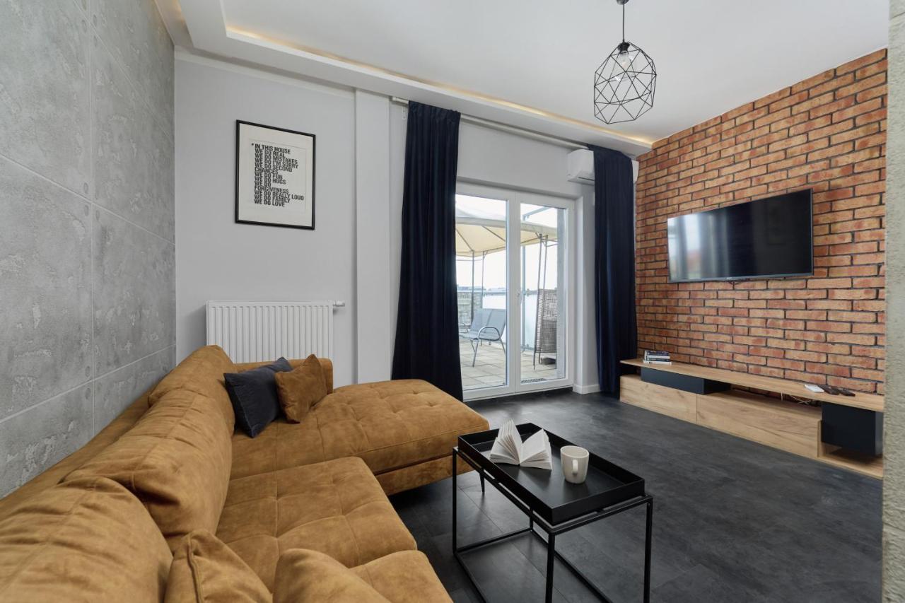 Stylish Kosciuszki Apartaments Near The Market Square With Free Garage Wroclaw By Noclegi Renters Breslávia Exterior foto