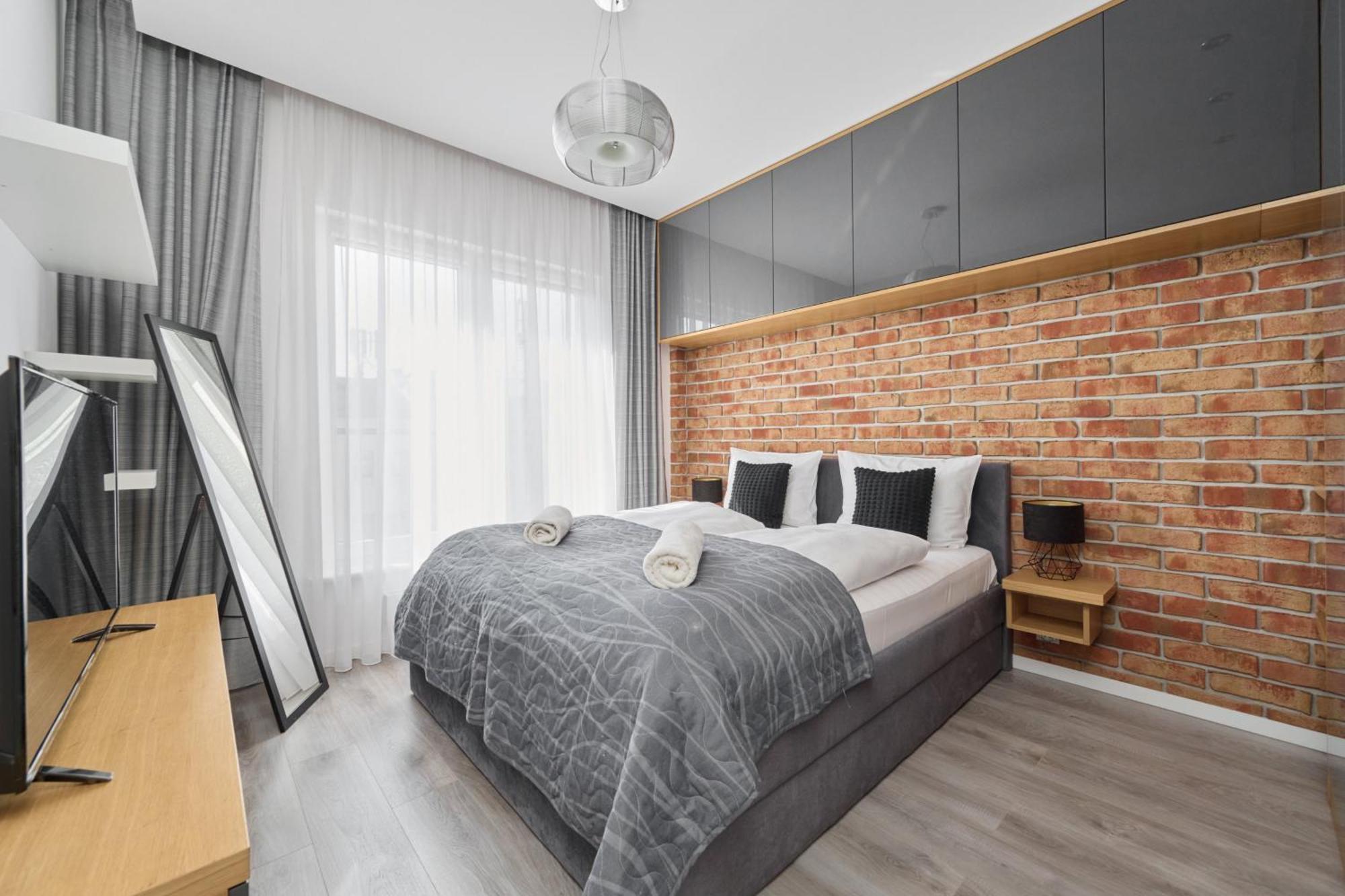 Stylish Kosciuszki Apartaments Near The Market Square With Free Garage Wroclaw By Noclegi Renters Breslávia Exterior foto